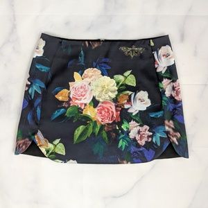 👉HOST PICK👈 Topshop Floral Satin Mini Skirt